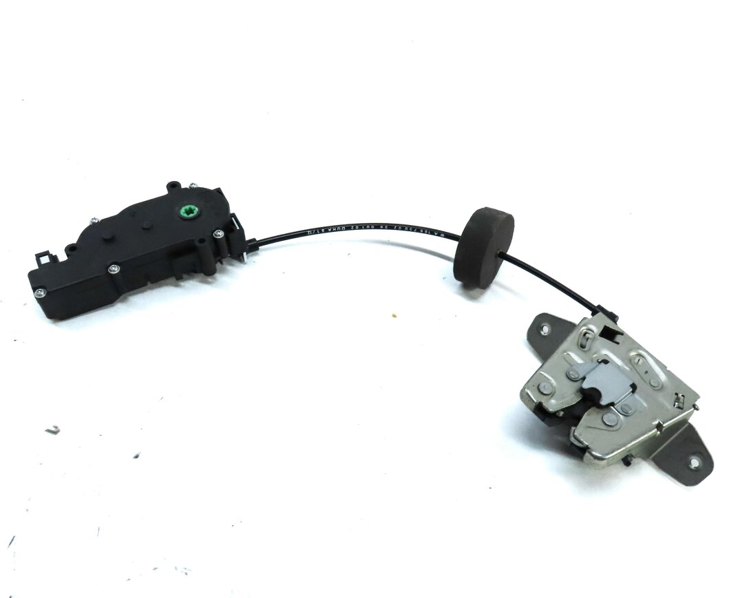 2013 MERCEDES ML350 (W166) REAR HATCH TRUNK LOCK LATCH w/ SOFT CLOSE MOTOR