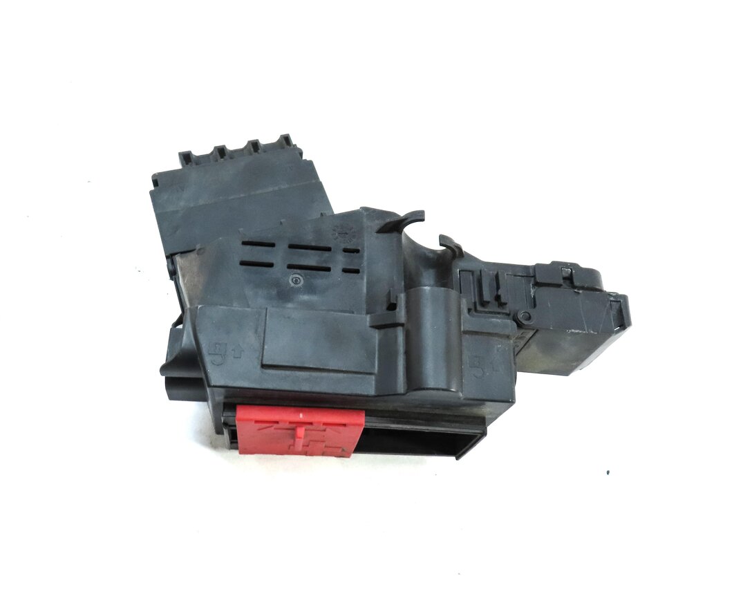 Thumbnail 5: 2013 MERCEDES ML350 (W166) POSITIVE BATTERY JUMPER POST FUSE BOX 1665402450