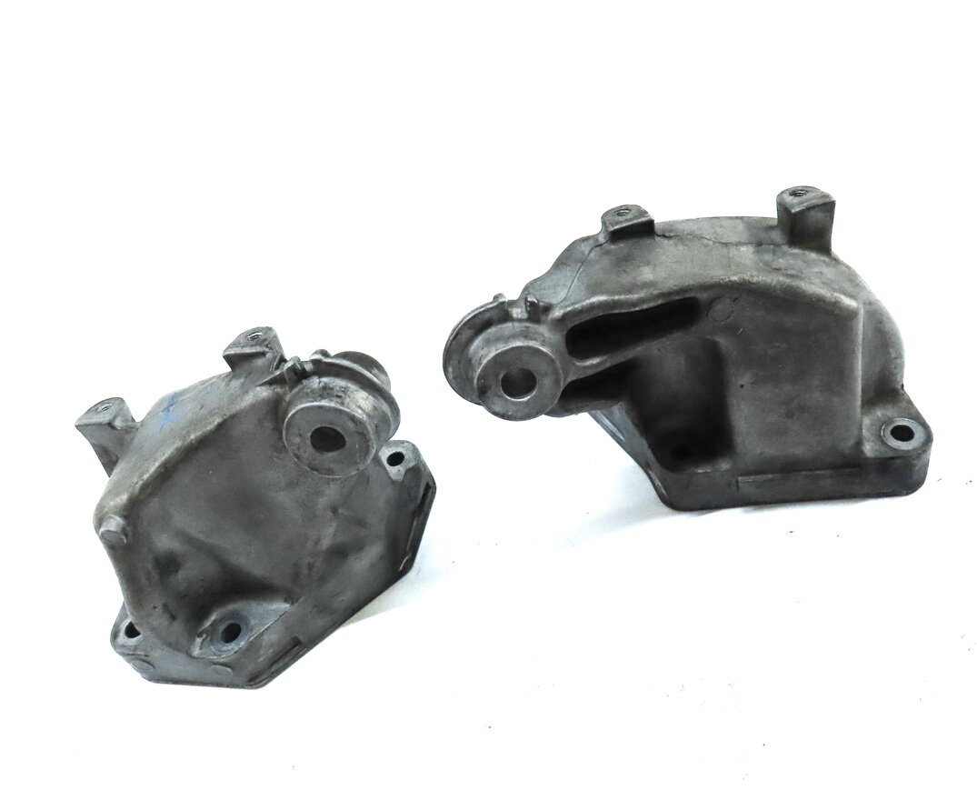 Thumbnail 3: 2013 MERCEDES ML350 W166 3.0L OM642 DIESEL ENGINE LEFT & RIGHT MOUNT BRACKET SET