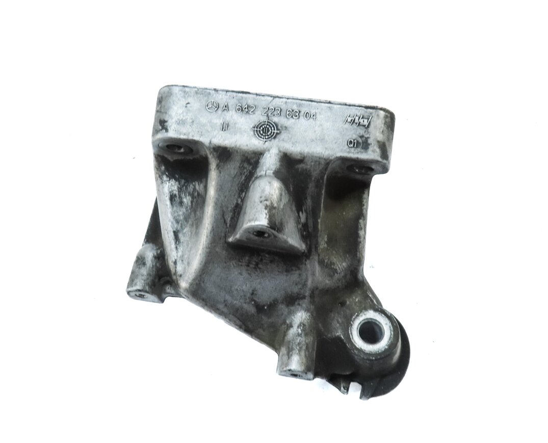 Thumbnail 7: 2013 MERCEDES ML350 W166 3.0L OM642 DIESEL ENGINE LEFT & RIGHT MOUNT BRACKET SET