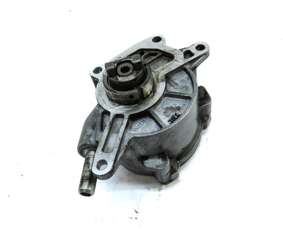 Thumbnail 2: 2012-2017 MERCEDES GL350 GLE350D GLS350D ML350 (W166 X166) DIESEL - VACUUM PUMP