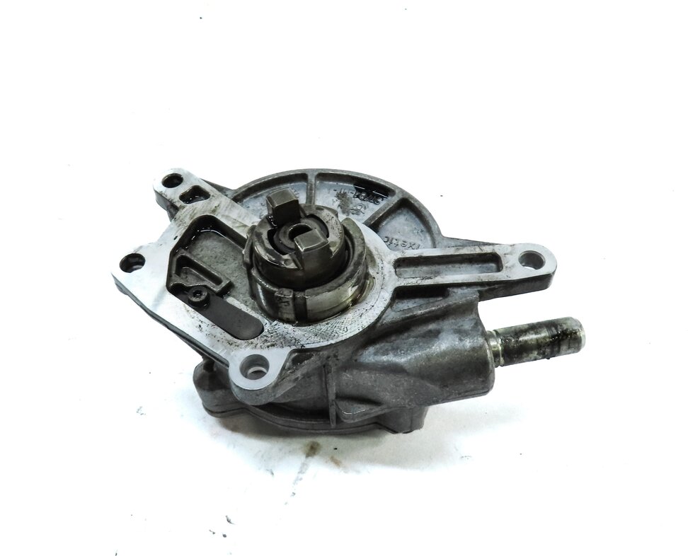 Thumbnail 3: 2012-2017 MERCEDES GL350 GLE350D GLS350D ML350 (W166 X166) DIESEL - VACUUM PUMP