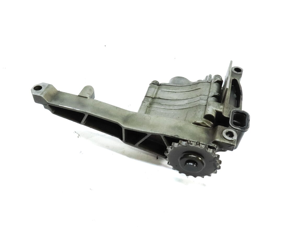 2013 MERCEDES ML350 (W166) 3.0L OM642 DIESEL ENGINE OIL PUMP 6421802801