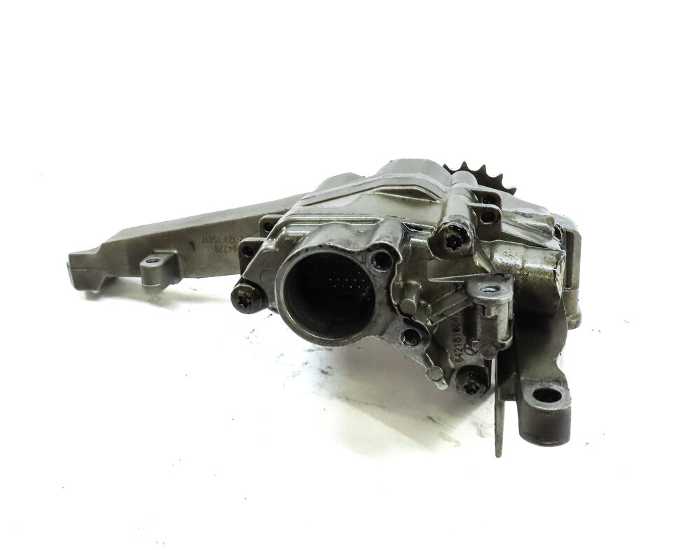 Thumbnail 6: 2013 MERCEDES ML350 (W166) 3.0L OM642 DIESEL ENGINE OIL PUMP 6421802801