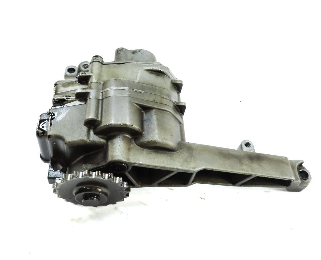 Thumbnail 7: 2013 MERCEDES ML350 (W166) 3.0L OM642 DIESEL ENGINE OIL PUMP 6421802801