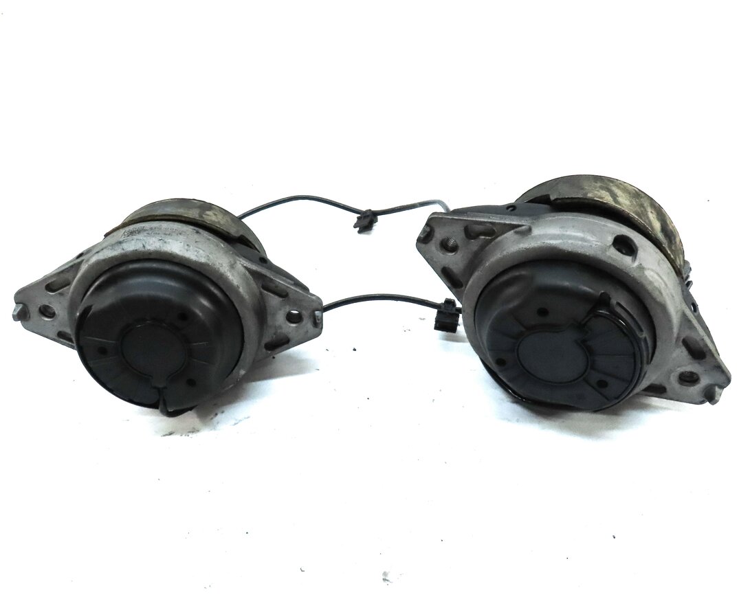 Thumbnail 5: 2013 MERCEDES ML350 (W166) 3.0L OM642 DIESEL ENGINE LEFT & RIGHT MOUNT SET 2