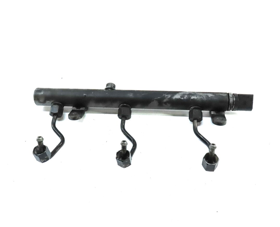 Thumbnail 5: 2013 MERCEDES ML350 (W166) 3.0L OM642 DIESEL ENGINE LEFT FUEL RAIL w/ LINES
