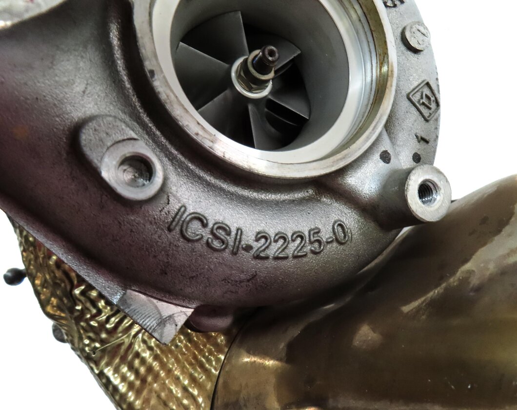 Thumbnail 9: 13-18 AUDI A8 S6 S7 S8 (D4 4H C7 4GH) 4.0L TURBO ENGINE RIGHT TURBO TURBOCHARGER