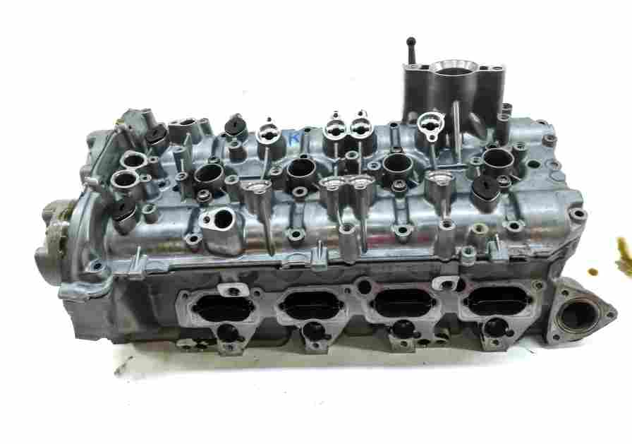 Thumbnail 2: 13-14 AUDI A8 S8 D4 4H 4.0L TURBO CEUA ENGINE RIGHT CYLINDER HEAD & VALVE COVER
