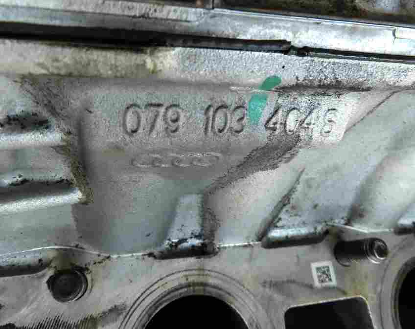 Thumbnail 10: 13-14 AUDI A8 S8 D4 4H 4.0L TURBO CEUA ENGINE RIGHT CYLINDER HEAD & VALVE COVER