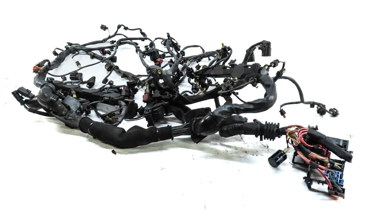 2014 AUDI A8 (D4 4H) 4.0L TURBO CEUA ENGINE WIRE WIRING HARNESS LOOM
