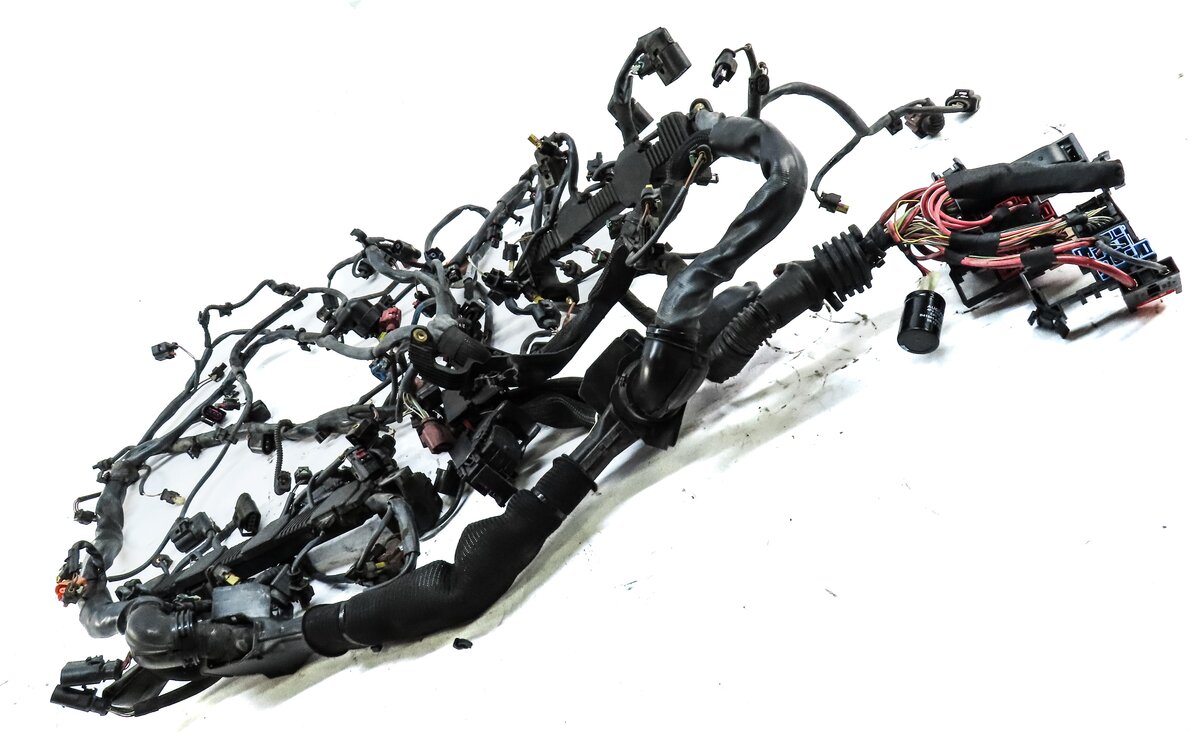 Thumbnail 3: 2014 AUDI A8 (D4 4H) 4.0L TURBO CEUA ENGINE WIRE WIRING HARNESS LOOM