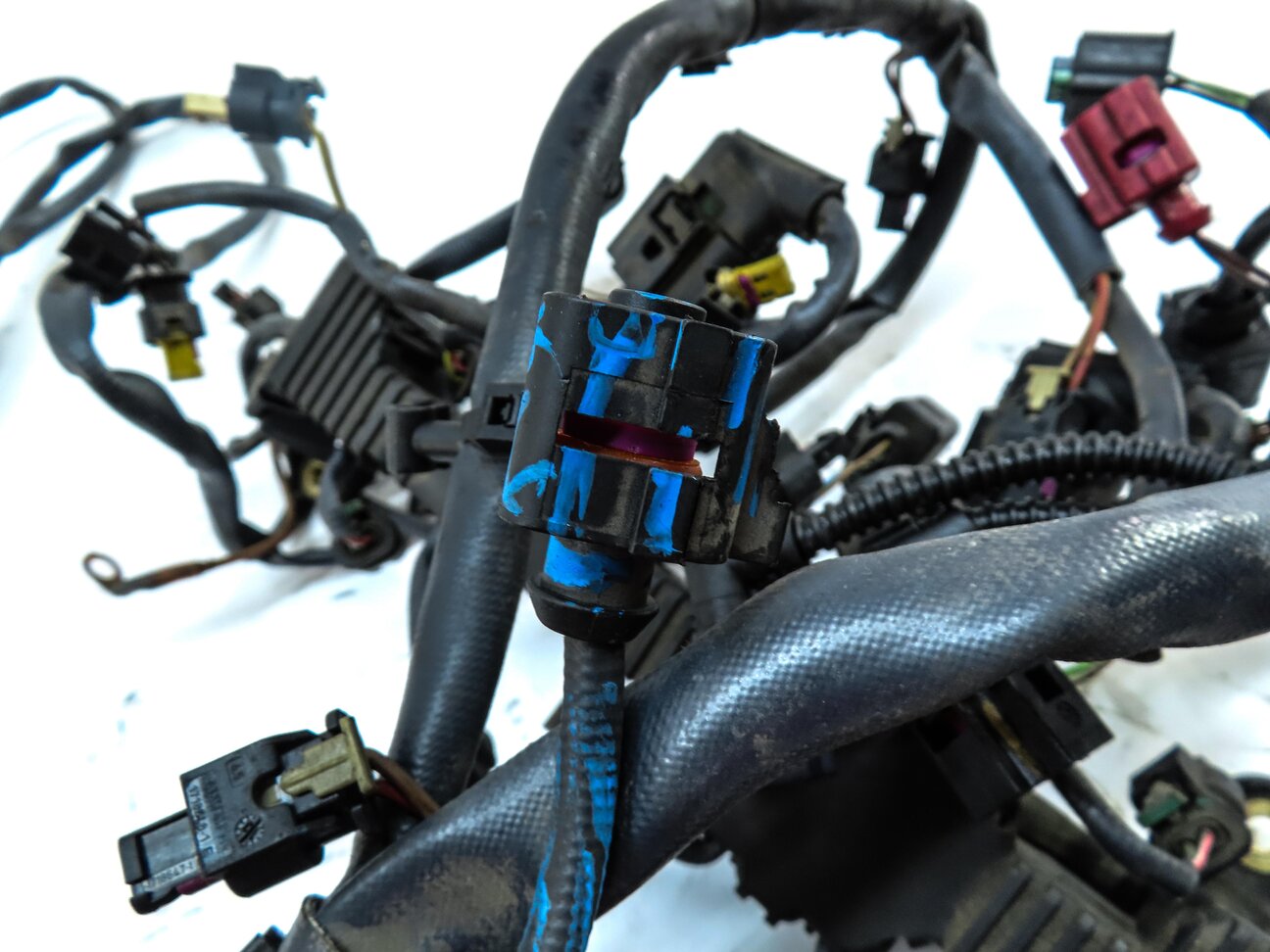 Thumbnail 9: 2014 AUDI A8 (D4 4H) 4.0L TURBO CEUA ENGINE WIRE WIRING HARNESS LOOM