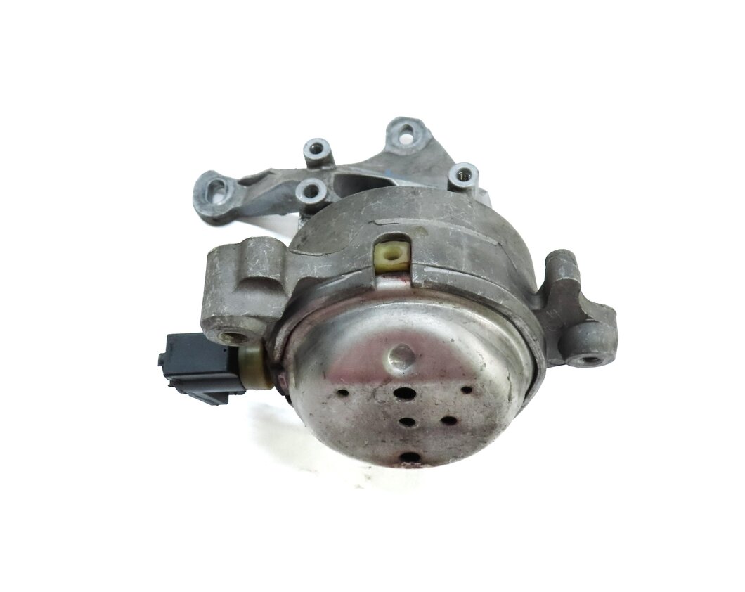 Thumbnail 6: 2014 AUDI A8 (D4 4H) 4.0L TURBO CEUA ENGINE LEFT TRANSMISSION MOUNT BRACKET