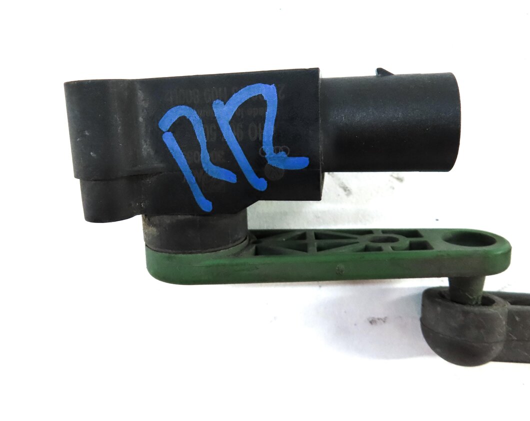 Thumbnail 5: 2014 AUDI A8 (D4 4H) REAR RIGHT SUSPENSION HEIGHT LEVEL SENSOR 4H0907503