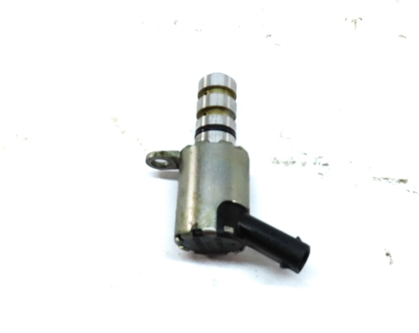 Thumbnail 2: 2014 AUDI A8 (D4 4H) 4.0L TURBO CEUA ENGINE VARIABLE VALVE TIMING VVT SOLENOID