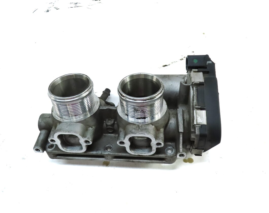 Thumbnail 4: 2013-2018 AUDI A8 S6 S7 S8 (C7 4G8 D4 4H) 4.0L V8 ENGINE - THROTTLE BODY