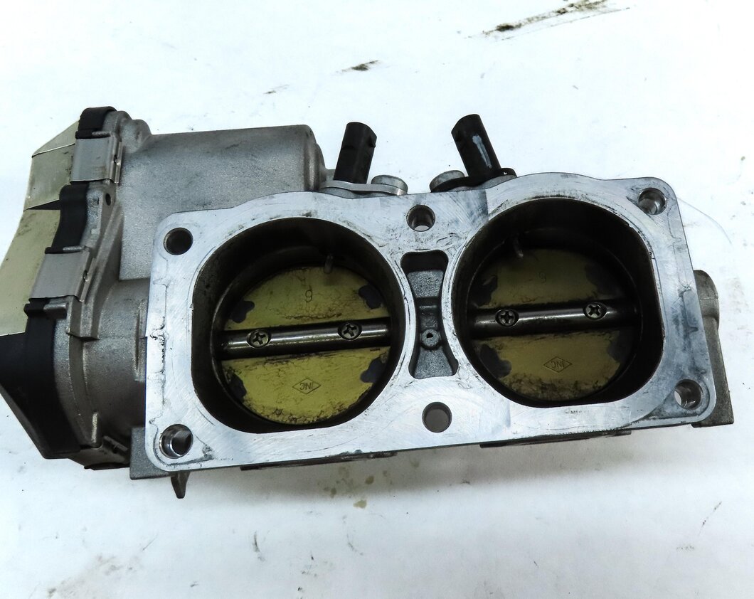 Thumbnail 7: 2013-2018 AUDI A8 S6 S7 S8 (C7 4G8 D4 4H) 4.0L V8 ENGINE - THROTTLE BODY
