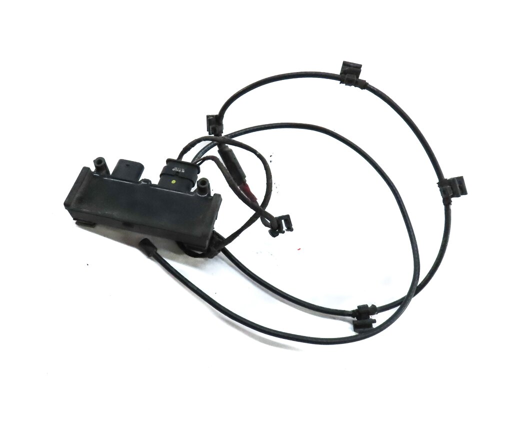 Thumbnail 1: 2014 AUDI A8 D4 4H REAR HATCH TRUNK KEYLESS ENTRY KICK OPEN MODULE w/ SENSORS
