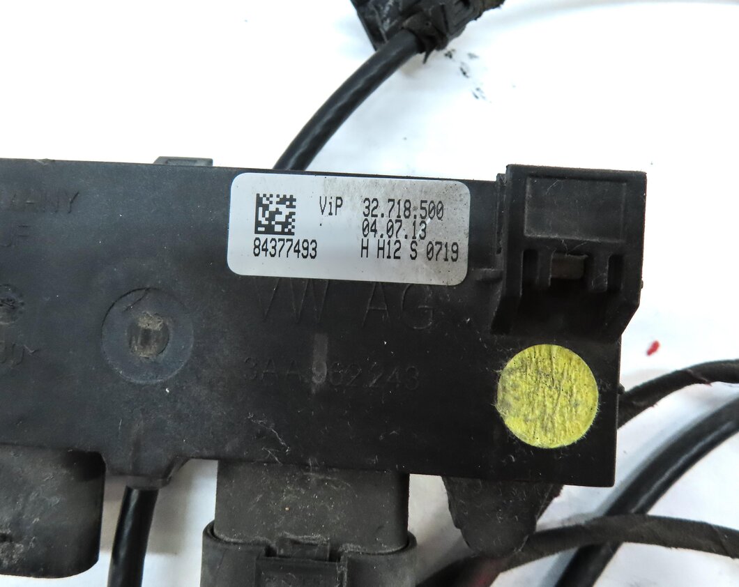 Thumbnail 6: 2014 AUDI A8 D4 4H REAR HATCH TRUNK KEYLESS ENTRY KICK OPEN MODULE w/ SENSORS