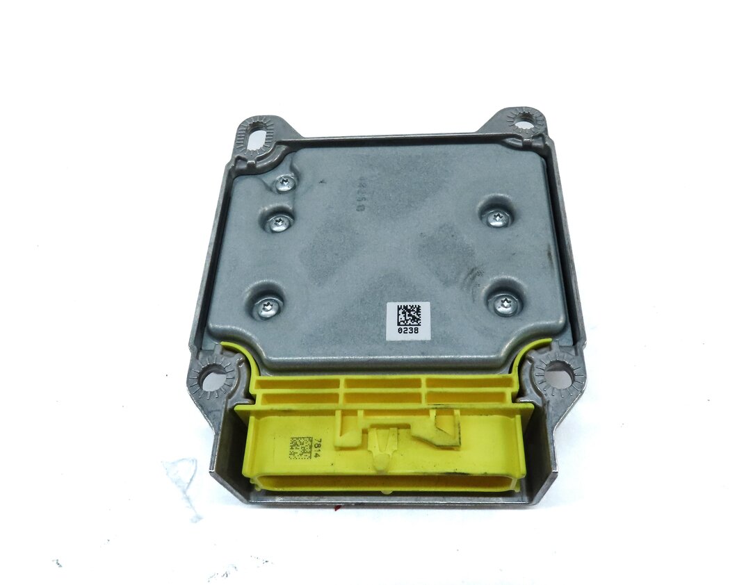 Thumbnail 5: 2014 AUDI A8 (D4 4H) YAW TURN RATE SPEED SENSOR MODULE 4H0907637K