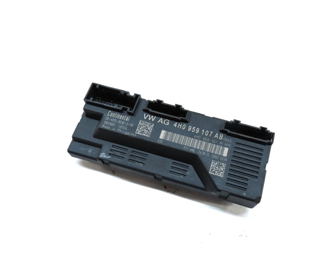 Thumbnail 1: 2014 AUDI A8 D4 4H REAR HATCH LIFTGATE TRUNK CONTROL MODULE 4H0959107AB