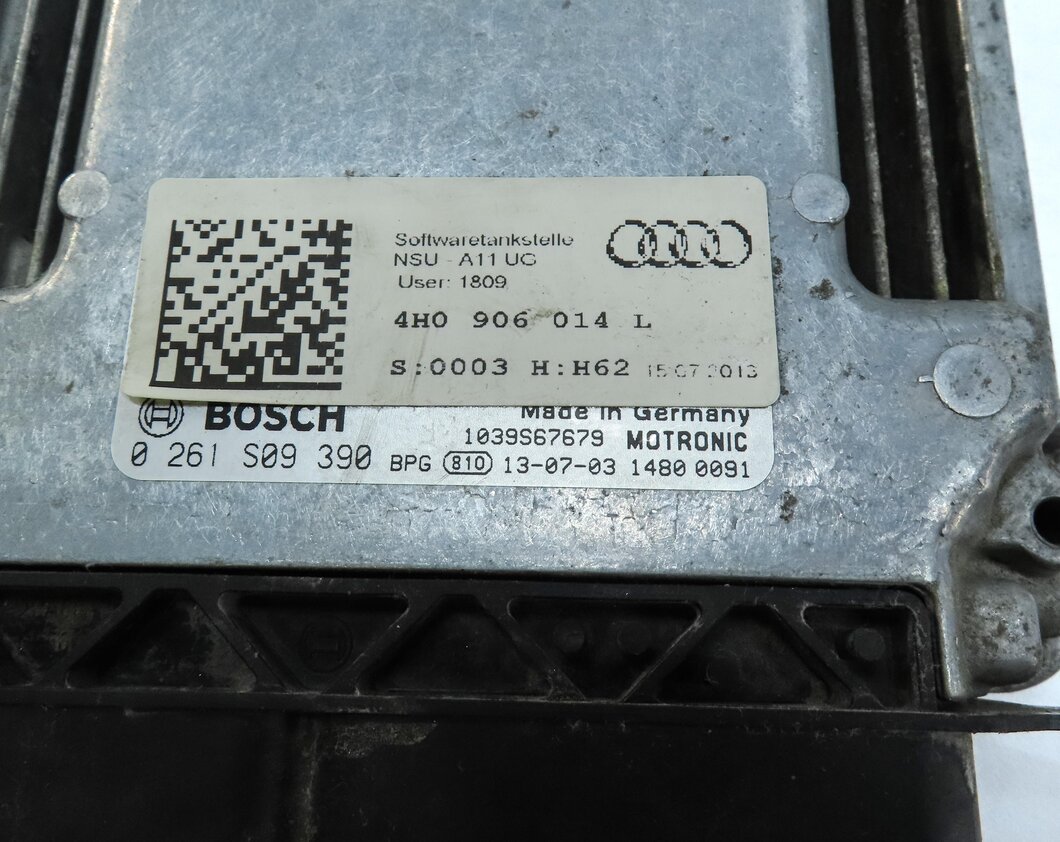 Thumbnail 13: 2014 AUDI A8 D4 4H SPEEDOMETER GATEWAY BODY ENGINE MODULE & KEY IMMOBILIZER SET