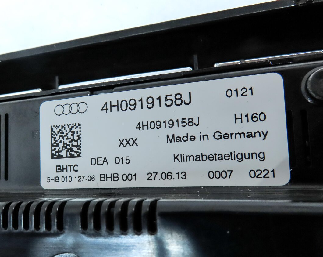 Thumbnail 7: 2011-2014 AUDI A8 S8 (D4 4H) REAR HEATER A/C TEMPERATURE CLIMATE CONTROL PANEL