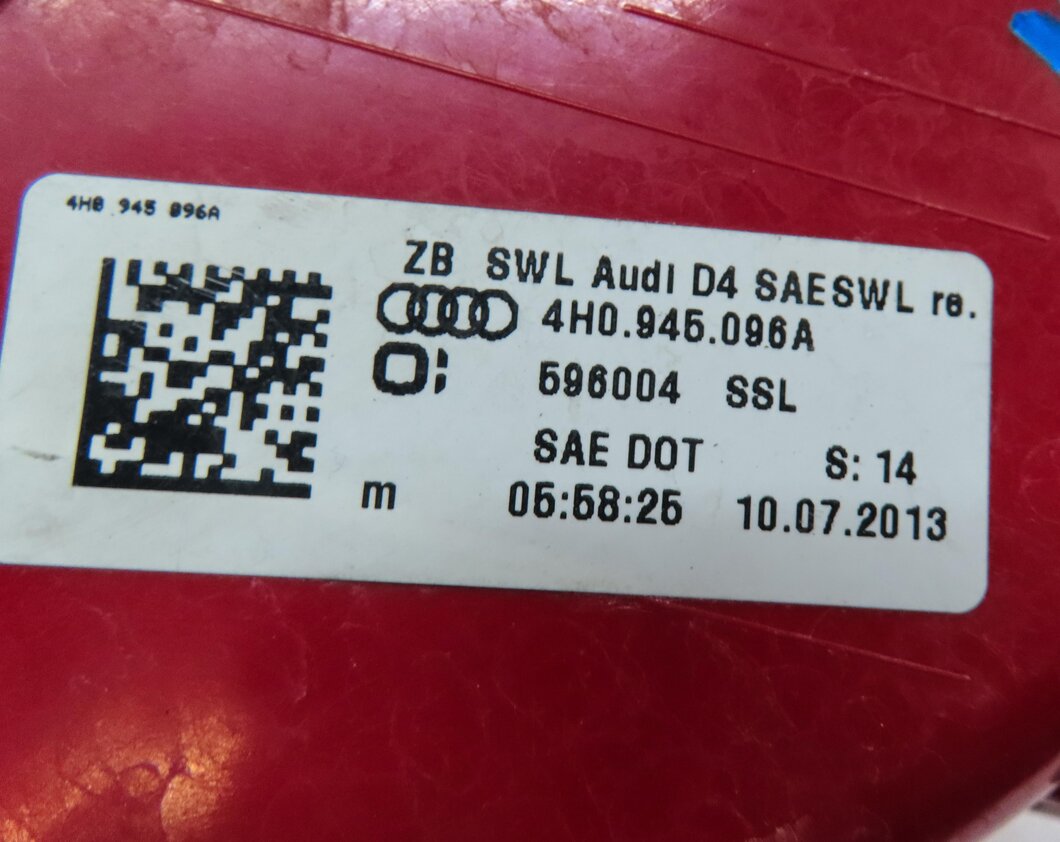 Thumbnail 6: 2011-2014 AUDI A8 S8 (D4 4H) RIGHT PASSENGER REAR LED TAILLIGHT BRAKE LIGHT LAMP