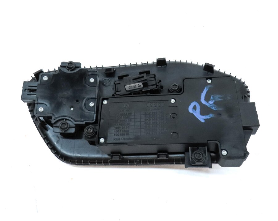 Thumbnail 5: 2014 AUDI A8 (D4 4H) FRONT RIGHT PASSENGER SEAT ADJUST SWITCH w/ MASSAGE (BLACK)