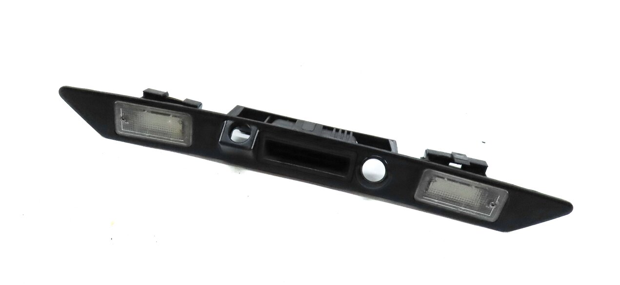 2014 AUDI A8 (D4 4H) REAR HATCH TRUNK HANDLE ASSEMBLY w/ LICENSE PLATE LIGHTS