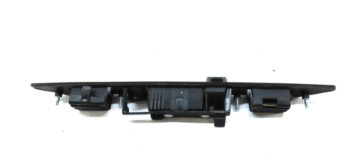 Thumbnail 4: 2014 AUDI A8 (D4 4H) REAR HATCH TRUNK HANDLE ASSEMBLY w/ LICENSE PLATE LIGHTS