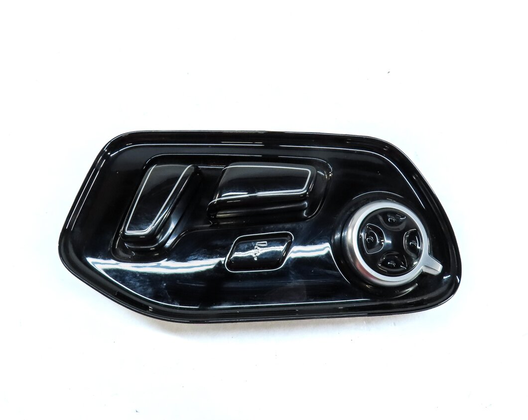 Thumbnail 4: 11-17 AUDI A8 S8 (D4 4H) FRONT LEFT DRIVER SEAT ADJUST SWITCH w/ MASSAGE (BLACK)