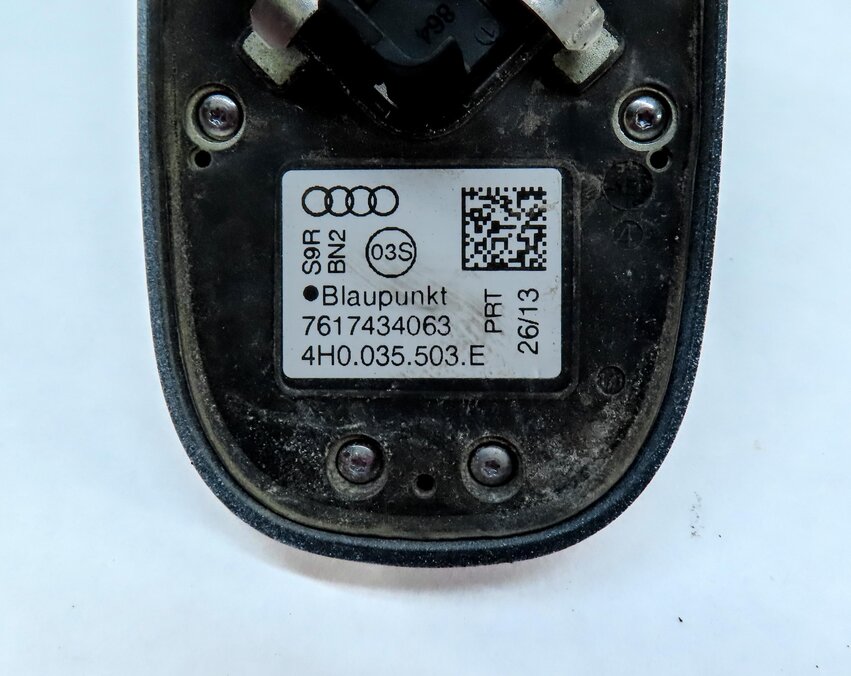 Thumbnail 7: 2014 AUDI A8 (D4 4H) AM/FM RADIO STEREO ROOF SHARK FIN ANTENNA (GLACIER WHITE)