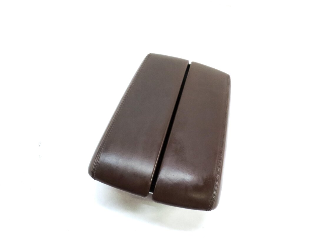 2010-2018 AUDI A8 S8 (D4 4H) FRONT CENTER CONSOLE COMPARTMENT ARMREST (BROWN)