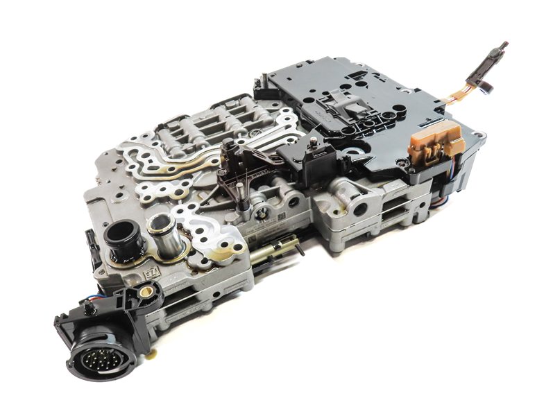 13-14 AUDI A8 S8 (D4 4H) 8HP55A AUTOMATIC TRANSMISSION VALVE BODY MECHATRONIC