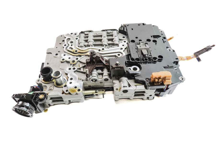 Thumbnail 2: 13-14 AUDI A8 S8 (D4 4H) 8HP55A AUTOMATIC TRANSMISSION VALVE BODY MECHATRONIC