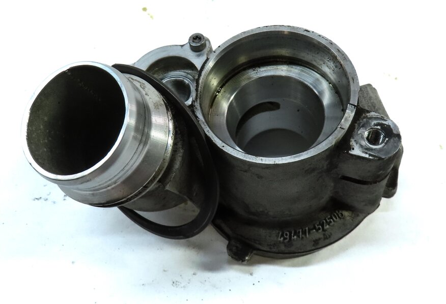 Thumbnail 4: 12-18 BMW 328i 428i 528i X3 X4 X5 Z4 2.0T N26 ENGINE TURBO TURBOCHARGER HOUSING