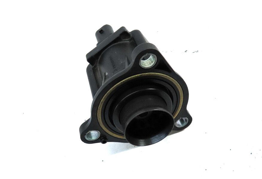 Thumbnail 3: 2012-2018 BMW 328i 428i 528i X3 X4 X5 Z4 2.0T N26 ENGINE TURBO BLOW-OFF VALVE
