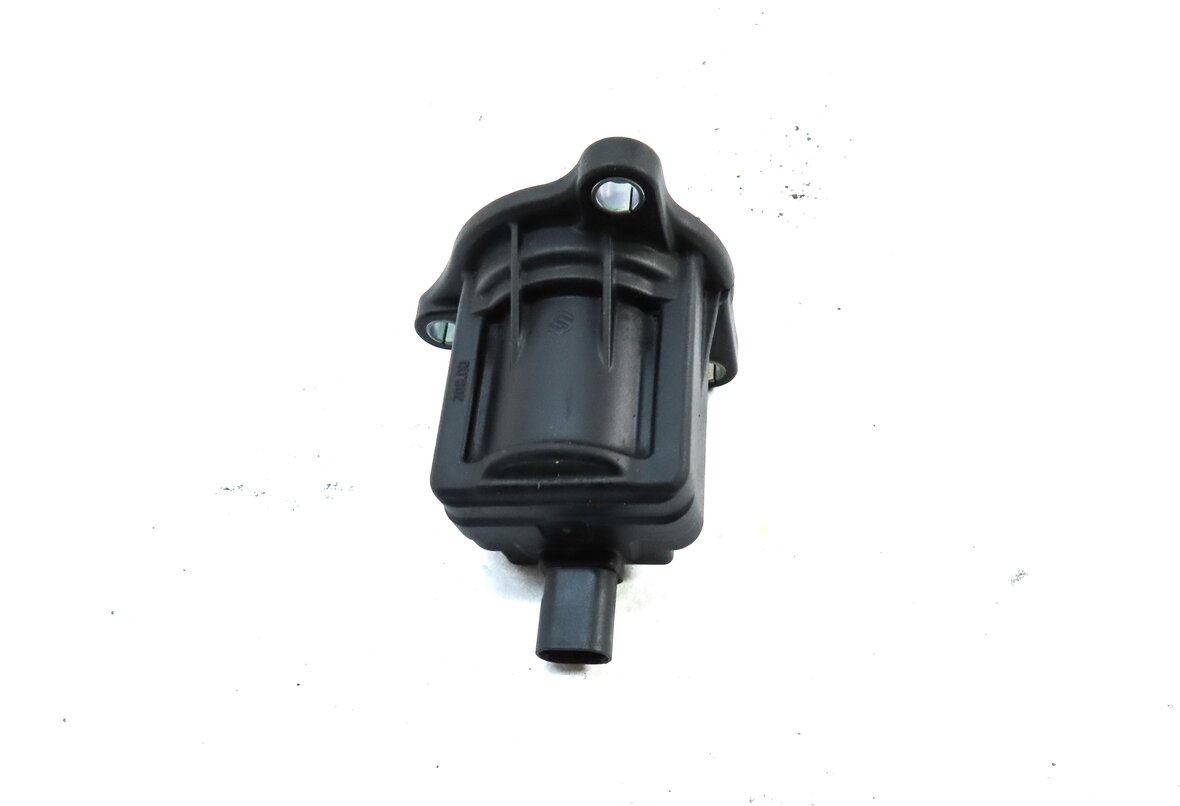 Thumbnail 4: 2012-2018 BMW 328i 428i 528i X3 X4 X5 Z4 2.0T N26 ENGINE TURBO BLOW-OFF VALVE