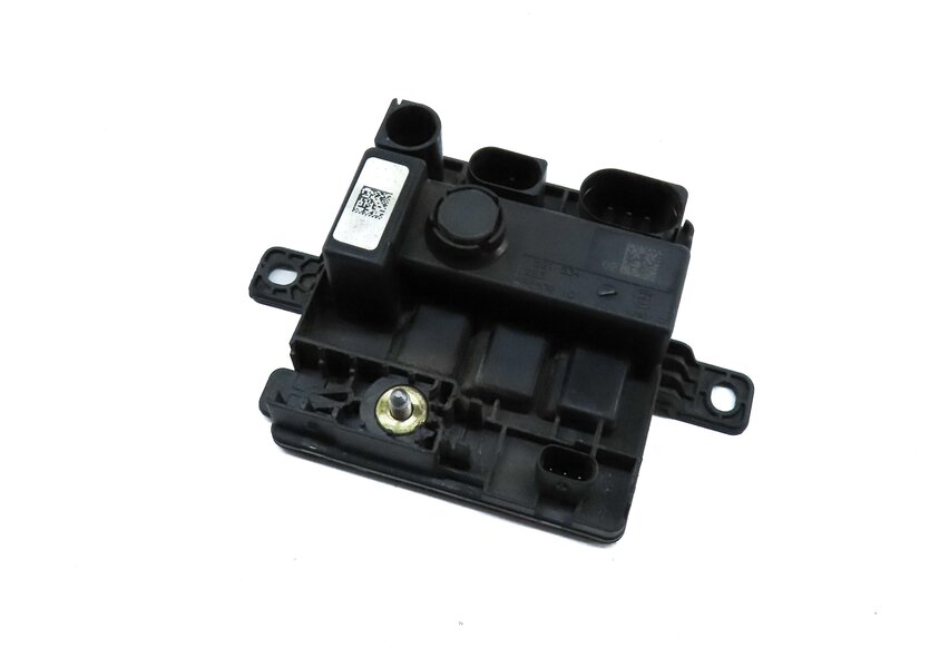 Thumbnail 1: 2016 BMW 428i GRAN COUPE (F36) INTEGRATED POWER SUPPLY CONTROL MODULE 7591534
