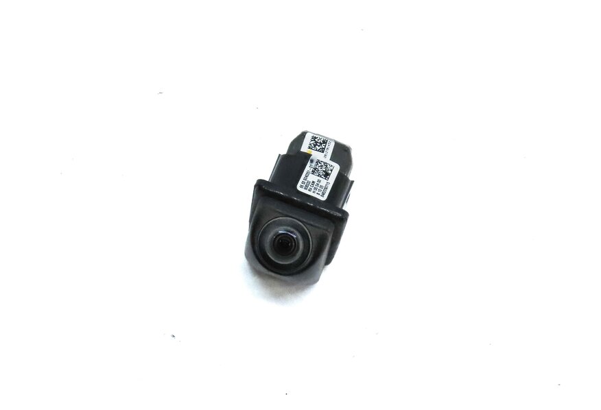 09-18 BMW 2 3 4 5 7 M5 X3 X5 X6 (F01 F07 F10 F15 F16 F30 F32) REARVIEW CAMERA
