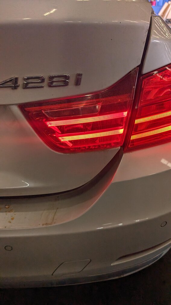 Thumbnail 2: 14-17 BMW 428i 430i 435i 440i M4 (F32 F33 F36) RIGHT INNER TAILLIGHT LIGHT LAMP