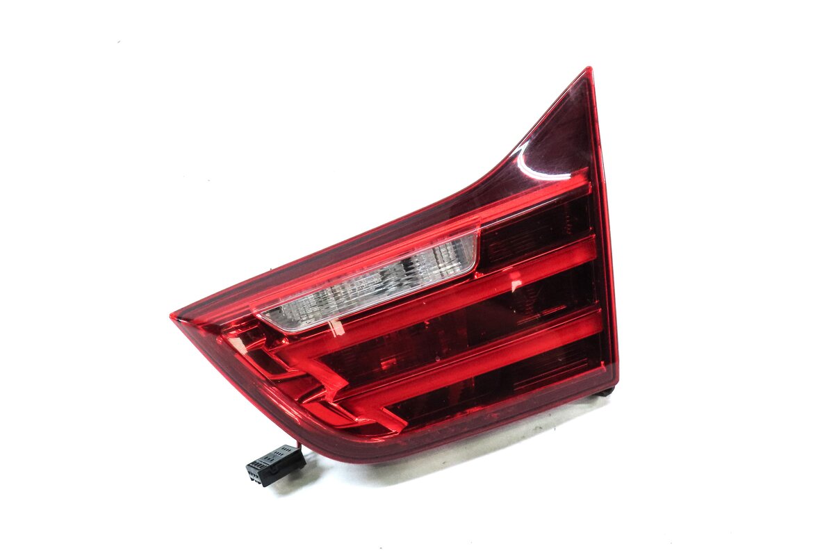 Thumbnail 4: 14-17 BMW 428i 430i 435i 440i M4 (F32 F33 F36) RIGHT INNER TAILLIGHT LIGHT LAMP