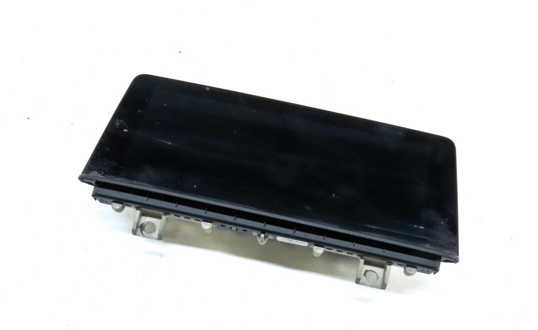 Thumbnail 3: 16-17 BMW 3 4 M3 M4 (F30 F32) FRONT INFORMATION NAVIGATION DISPLAY SCREEN (8.8")
