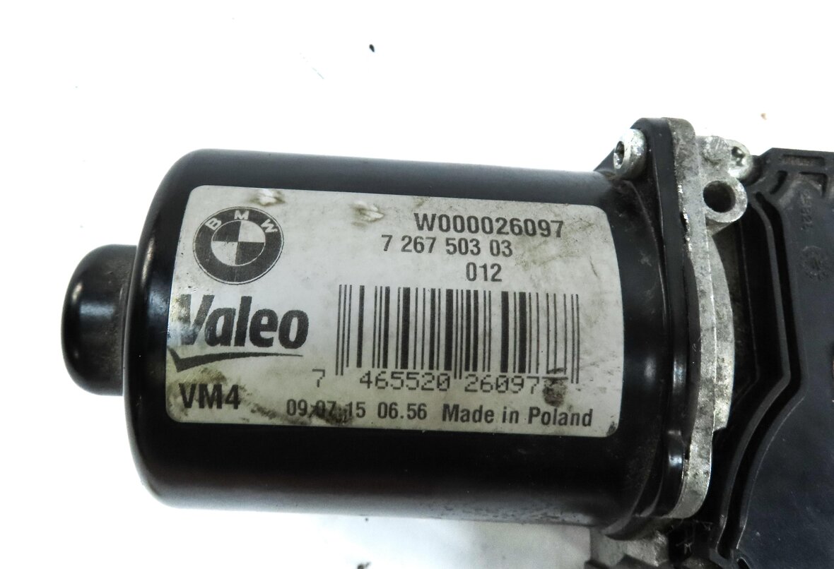 Thumbnail 6: 2012-2019 BMW 3 / 4 SERIES (F30 F31 F32 F33 F34) FRONT WINDSHIELD WIPER MOTOR
