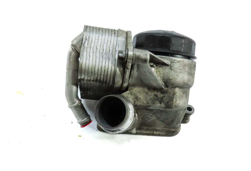 Thumbnail 2: 2016 BMW 428i GRAN COUPE (F36) 2.0L TURBO N26 ENGINE OIL FILTER HOUSING & COOLER