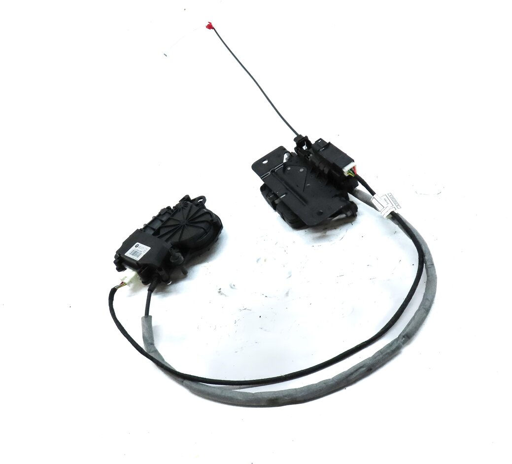 Thumbnail 3: 2016 BMW 428i GRAN COUPE (F36) REAR HATCH TRUNK LOCK LATCH w/ SOFT CLOSE MOTOR