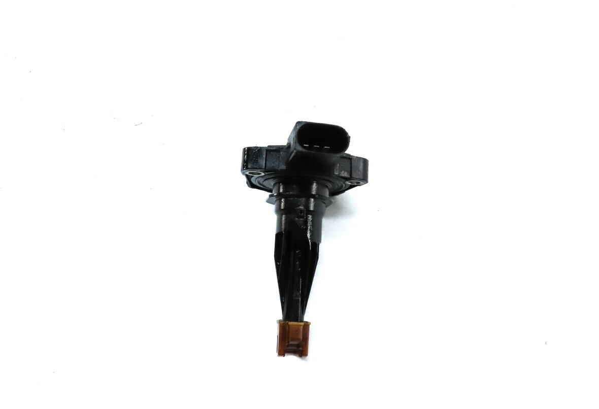 Thumbnail 4: 2016 BMW 428i GRAN COUPE (F36) 2.0L TURBO N26 ENGINE OIL LEVEL SENSOR 8608779