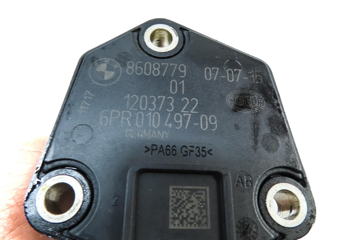Thumbnail 5: 2016 BMW 428i GRAN COUPE (F36) 2.0L TURBO N26 ENGINE OIL LEVEL SENSOR 8608779